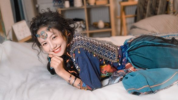 我和七個俏房客官方客戶端