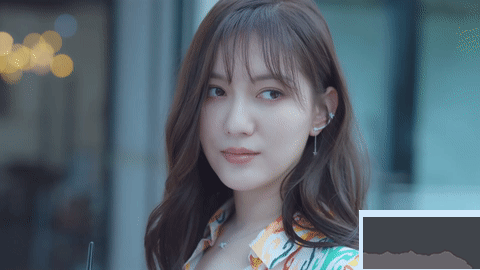 完蛋我被美女包圍了